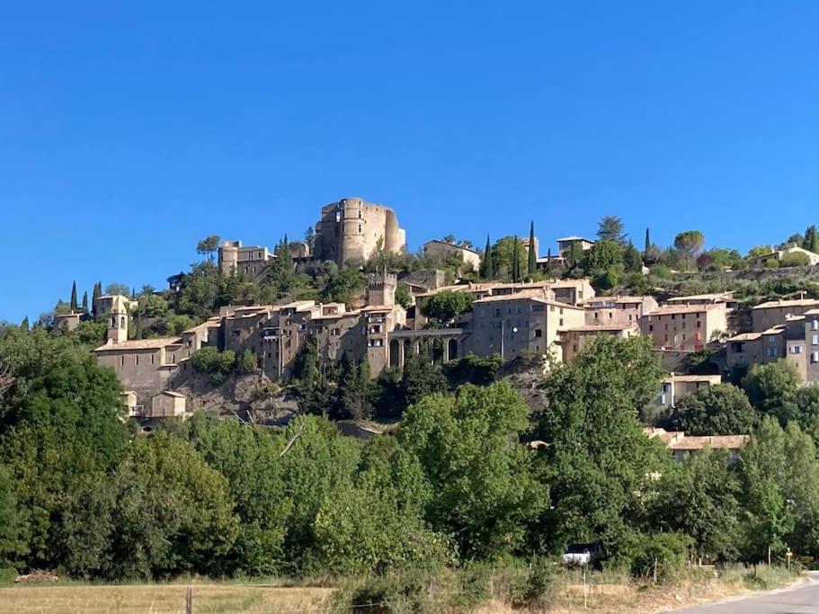 La Vue Est Belle Apartment Montbrun-les-Bains Bagian luar foto